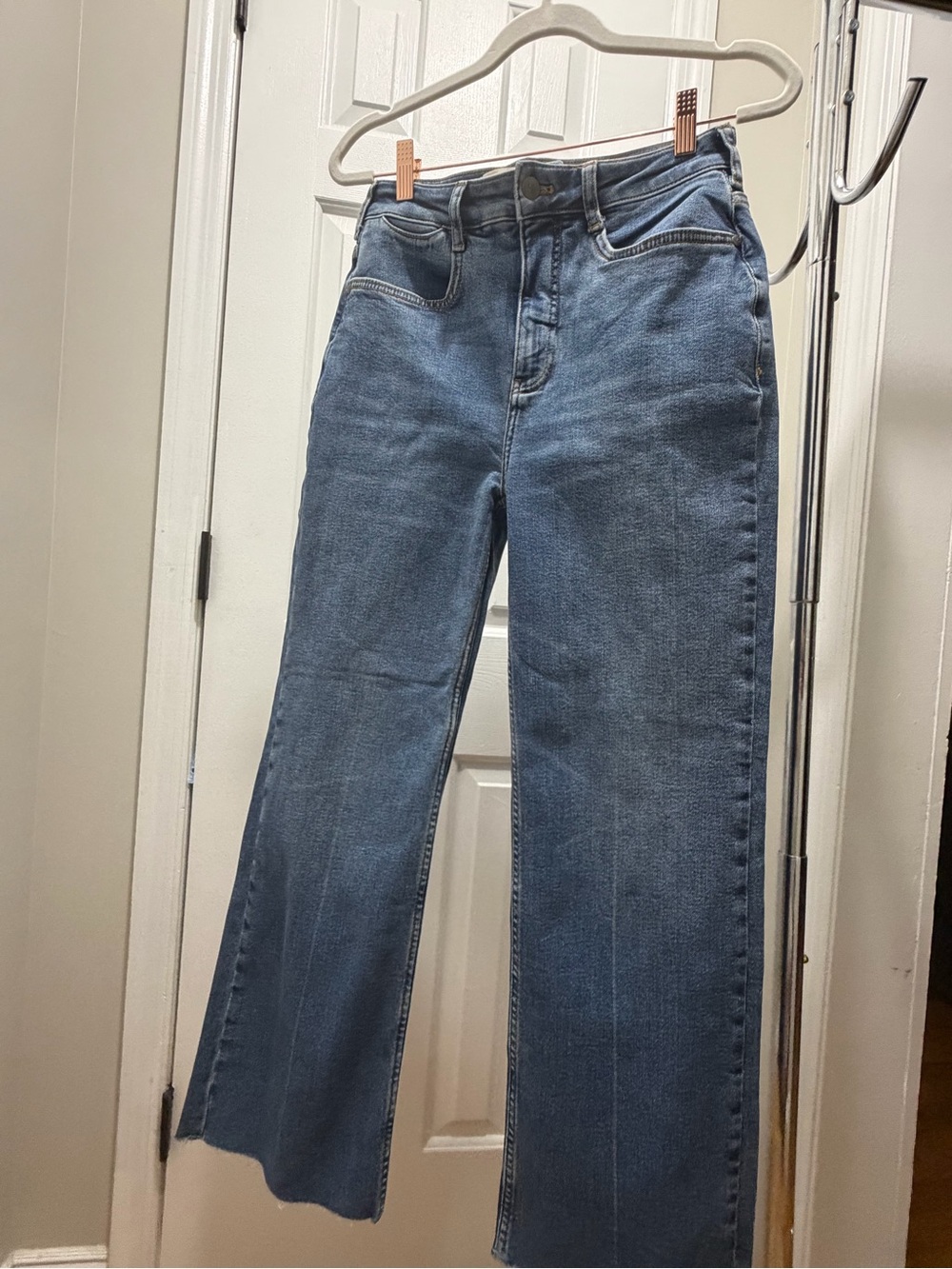 Pilcro Straight-Leg Jeans in Medium Blue Wash